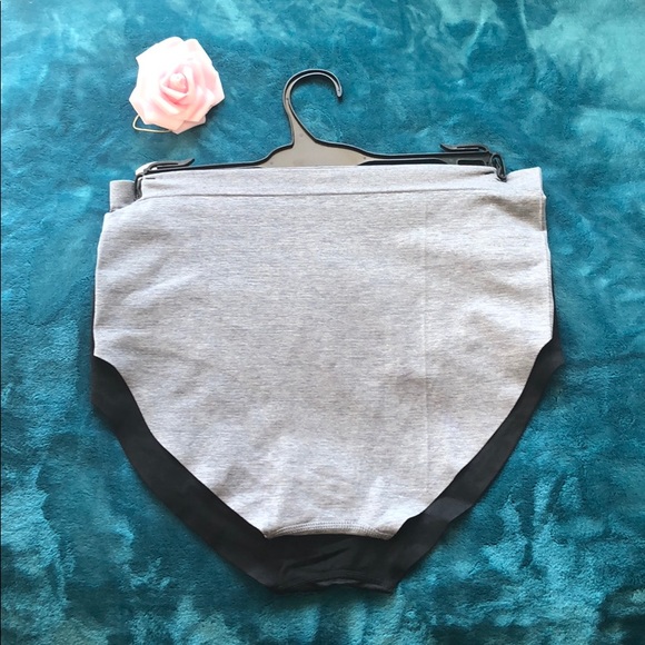 Daisy Fuentes 2-pack Seamless Panties - Picture 4 of 5